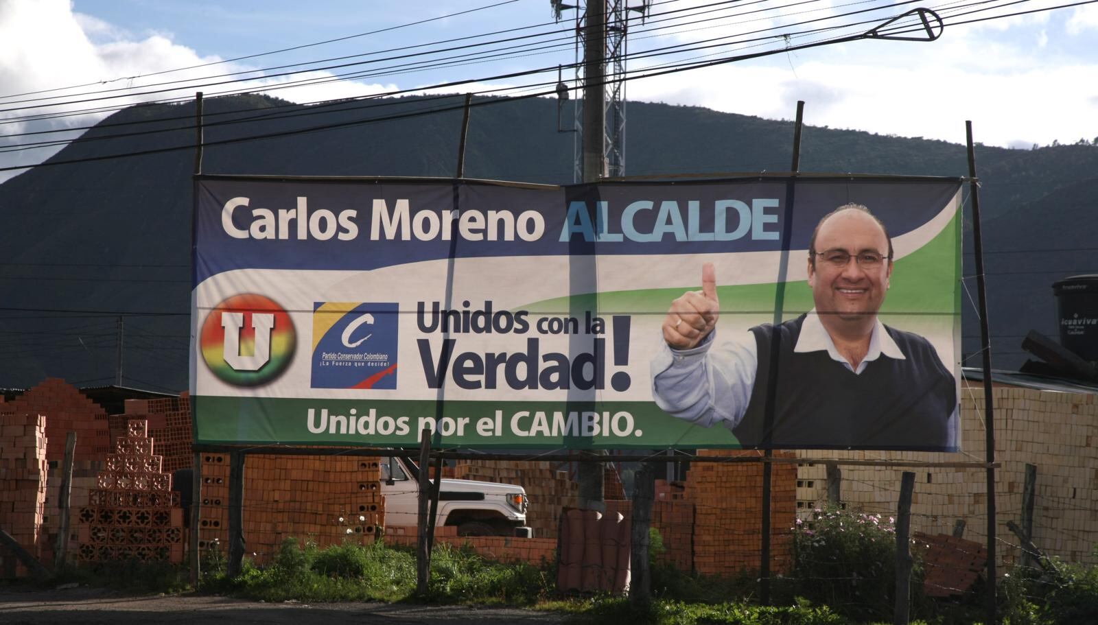 Ex alcalde de Cota enfrenta varias investigaciones en su contra, por supuestos casos de corrupción.