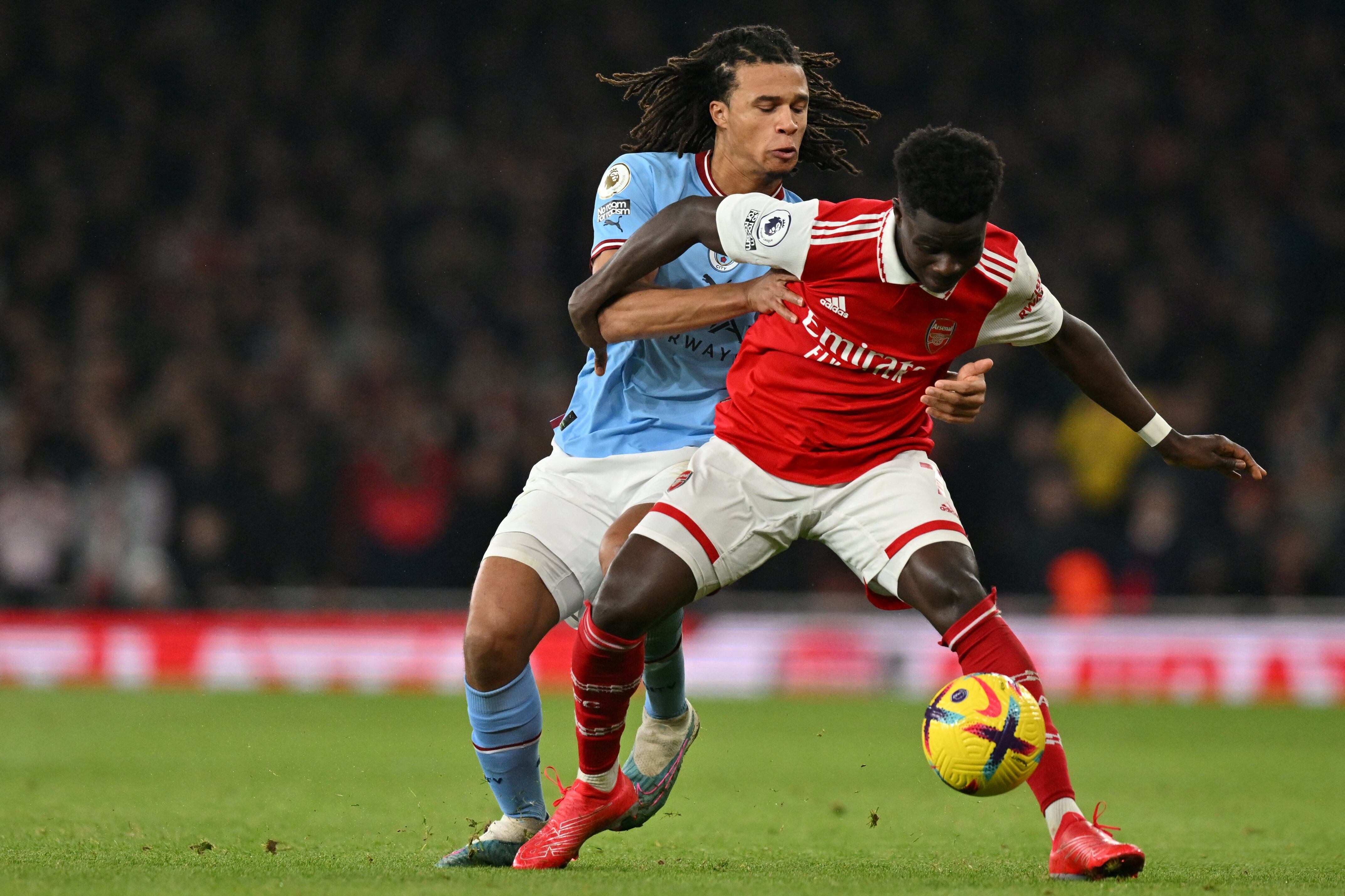 Manchester City se tomó la punta de manera provisional en la PL.