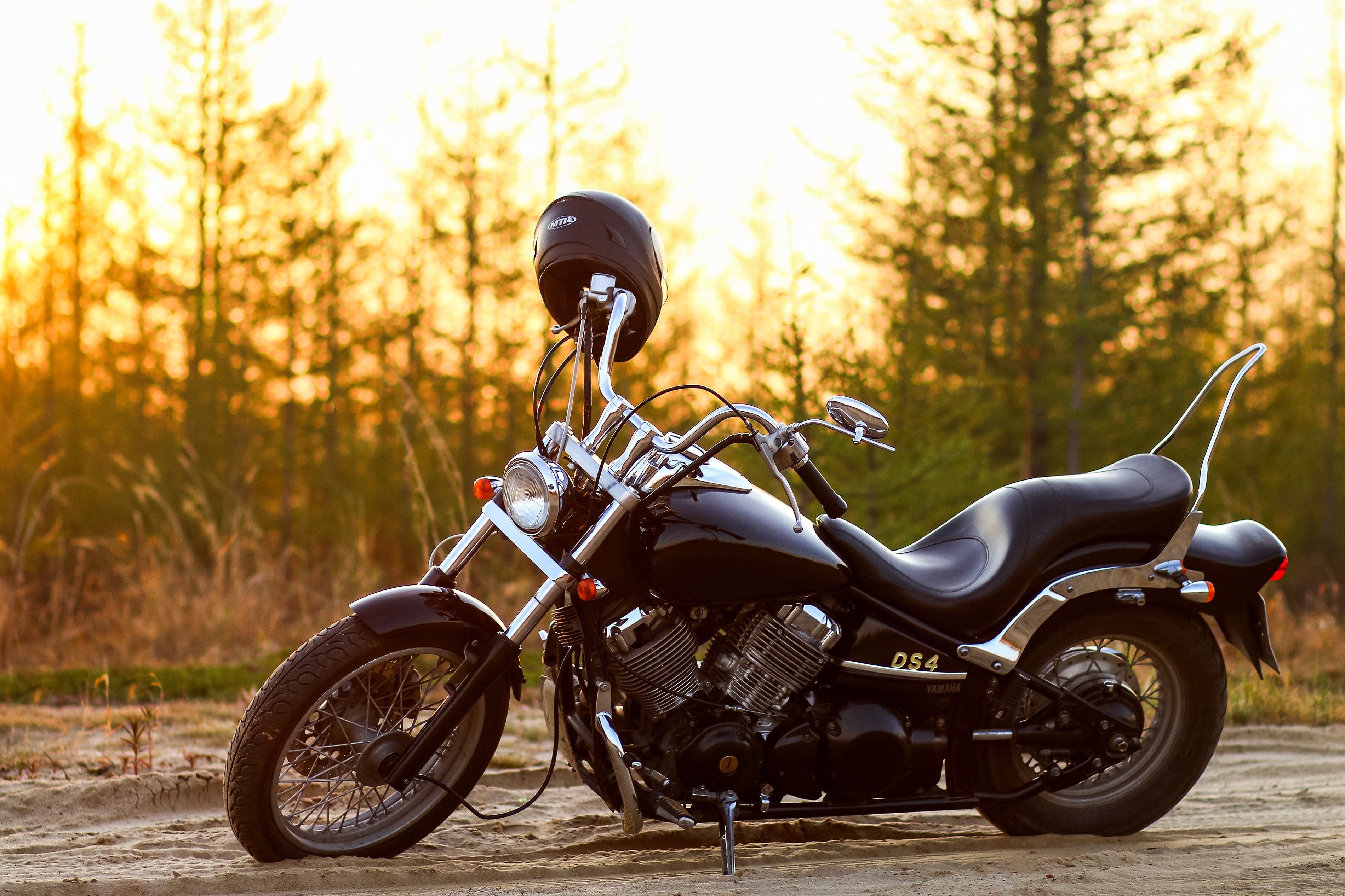 Antes de tomar una decisión, muchos motociclistas optan por realizar pruebas de manejo y comparar diferentes modelos para encontrar la moto que mejor se adapte a sus necesidades y preferencias.