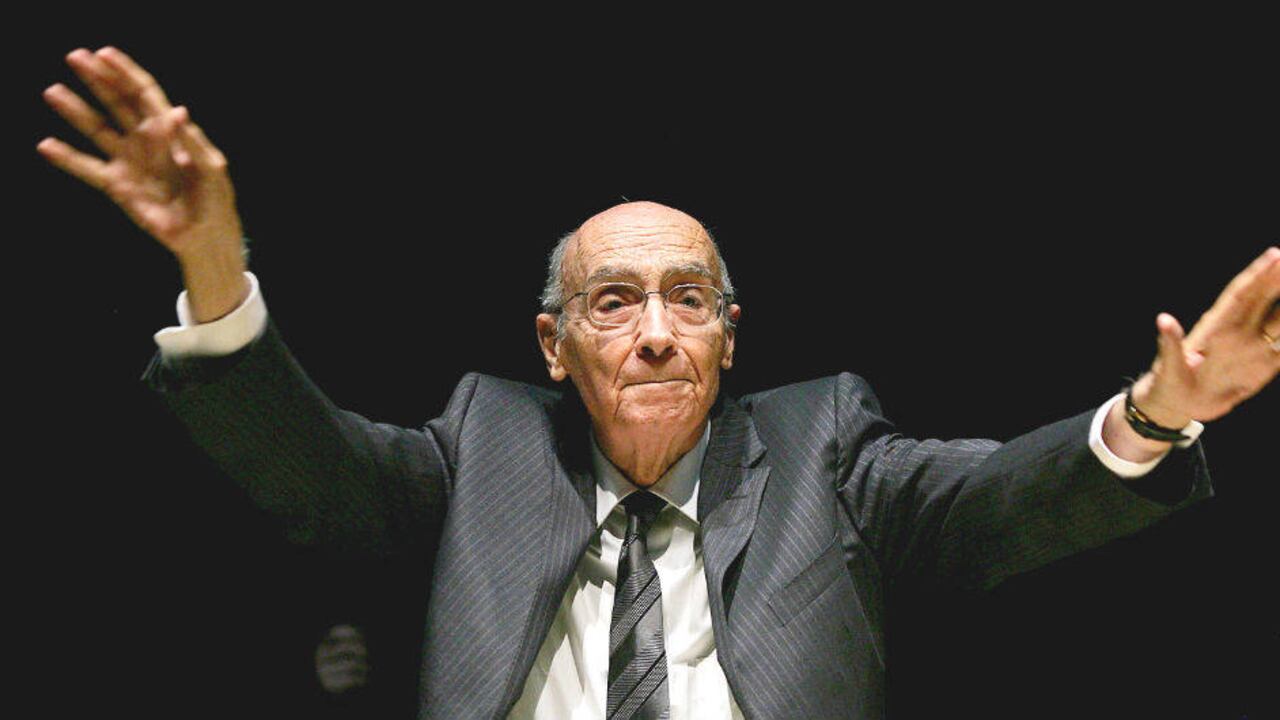 José Saramago.
