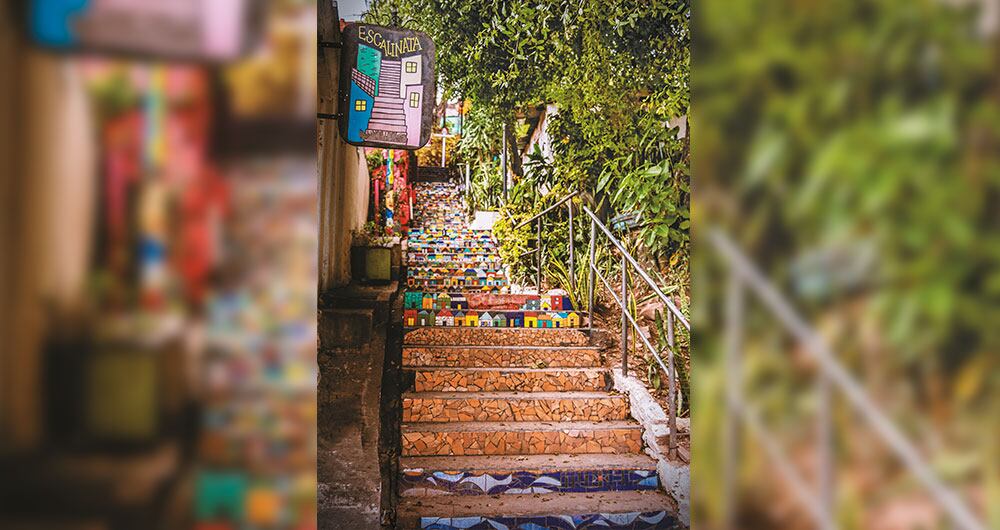 Escalinata en la loma de San Jerónimo, de camino a la cocina de doña Carmencita Toledo