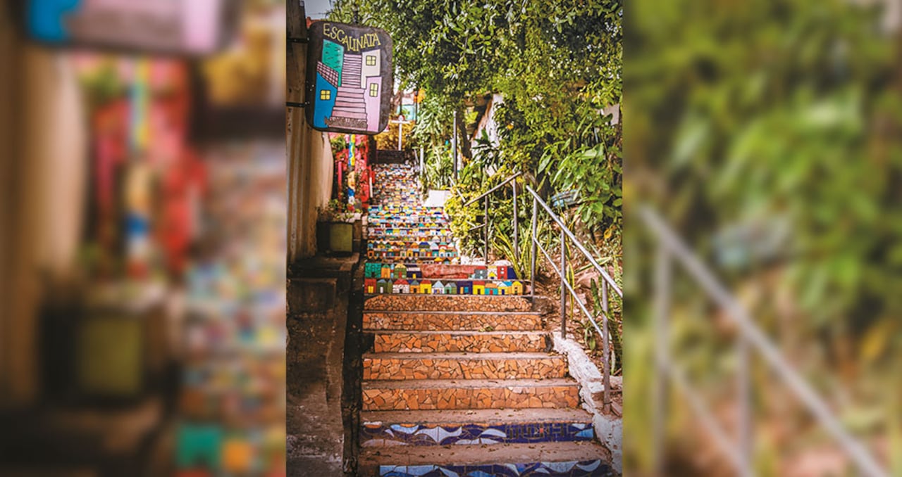 Escalinata en la loma de San Jerónimo, de camino a la cocina de doña Carmencita Toledo