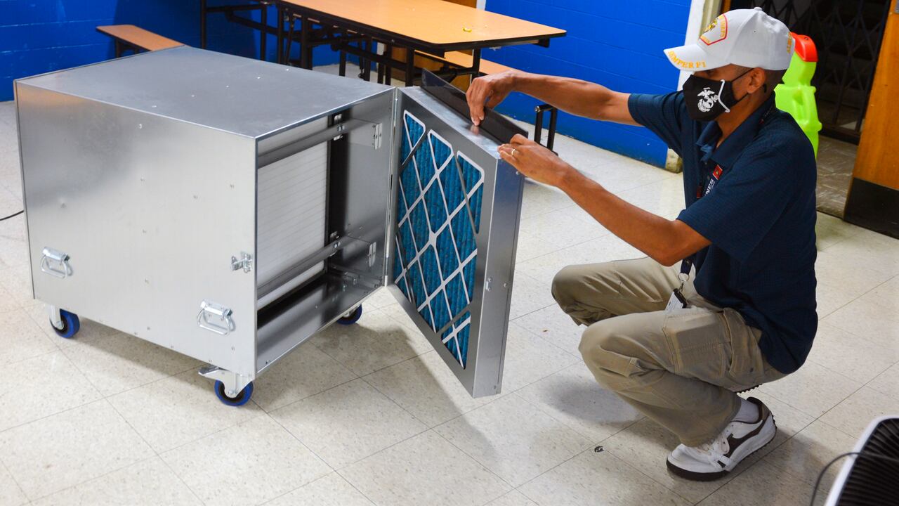 Imagen de referencia. Adecco ofrece 1.700 ofertas de empleo en Colombia. (AP Photo/David McFadden)