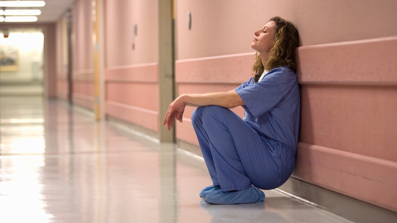 ¡Tenga cuidado! Estrés psicológico puede causar fibromialgia