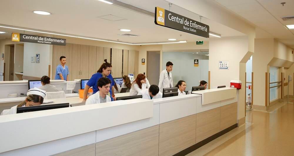 El Hospital Santa Clara se convierte en la primera sede asistencial pública de alta complejidad del Distrito en recibir está certificación.
