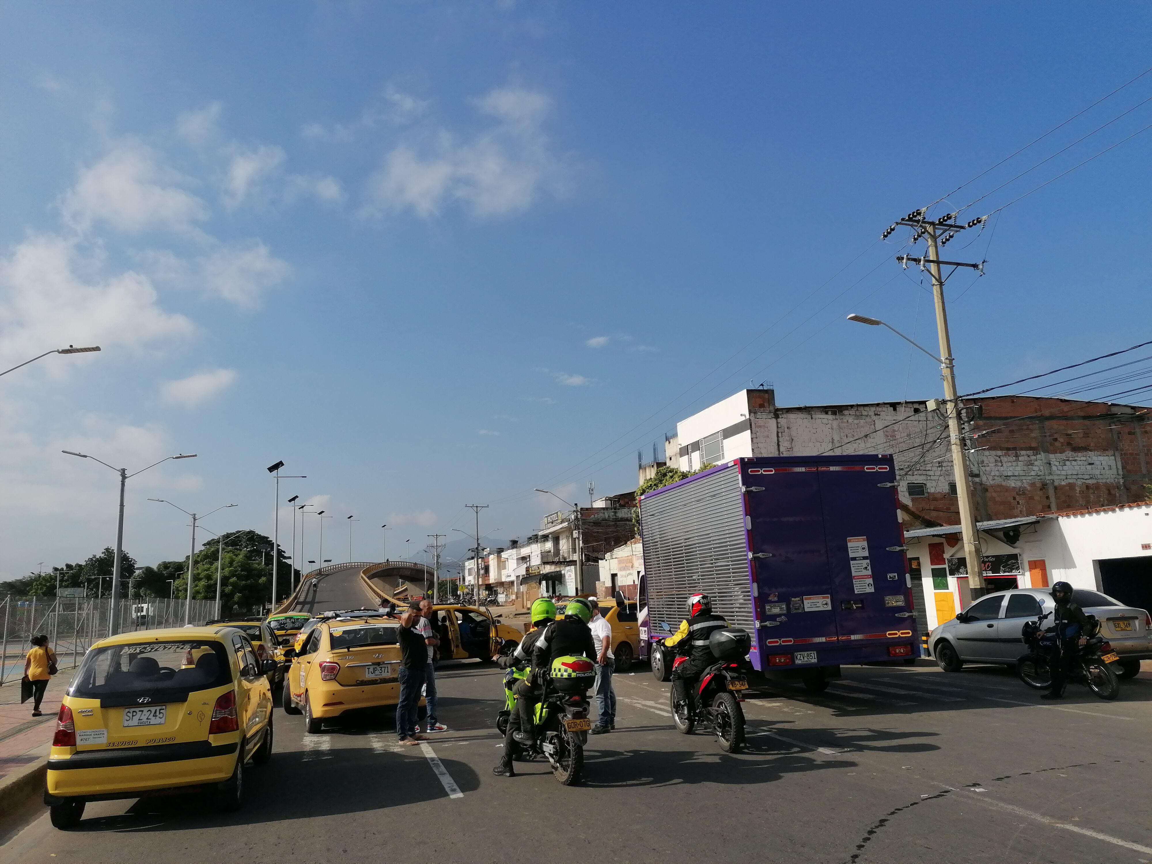 Bloqueos en Atalaya.