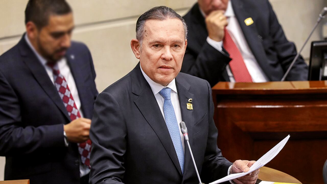 Efraín Cepeda, presidente del Senado.