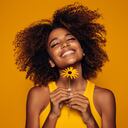 Descubra cómo la manzanilla y el Feng Shui pueden desbloquear el potencial de su hogar para atraer la riqueza.