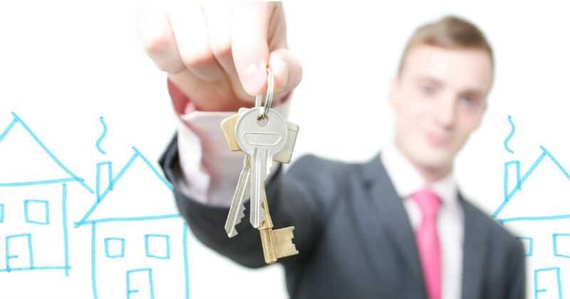 Poner tres llaves en un monedero para abrir las puertas más importantes de la vida.