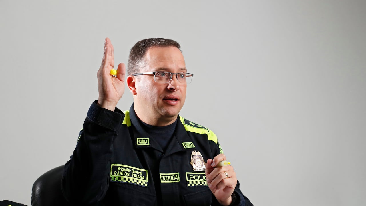 Remezón en la Policía: salen cinco generales con la llegada del general Carlos Triana a la dirección.