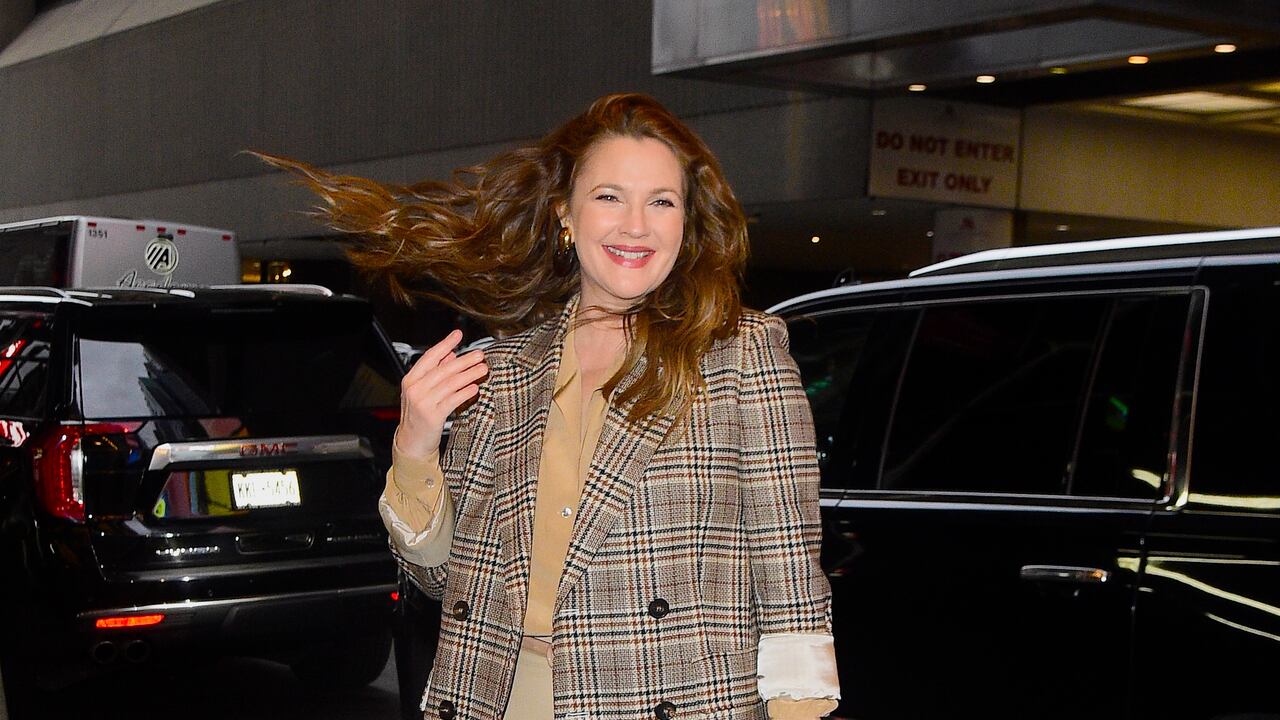 Celebrity Sightings In New York City - November 30, 2022