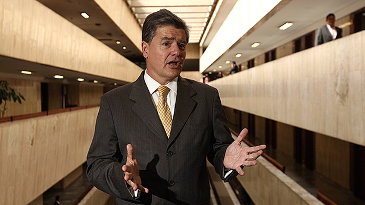 El senador Juan Carlos Vélez.