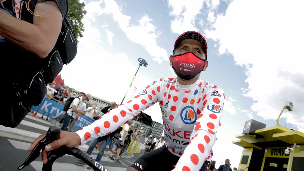 El colombiano Nairo Quintana del Arkea Samsic líder de los premios de montaña en Nimes