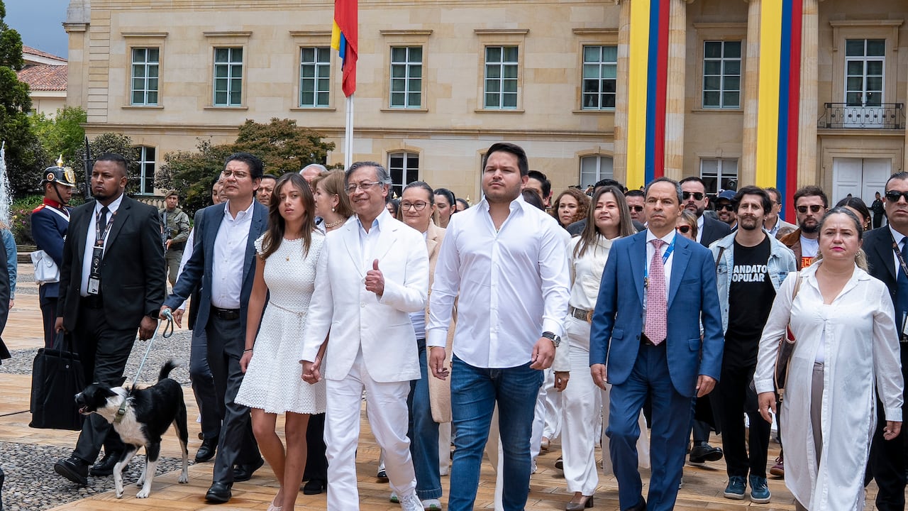 Gustavo Petro salió de la Casa de Nariño, en Bogotá, el 7 de agosto de 2026, en su último día como presidente de Colombia.