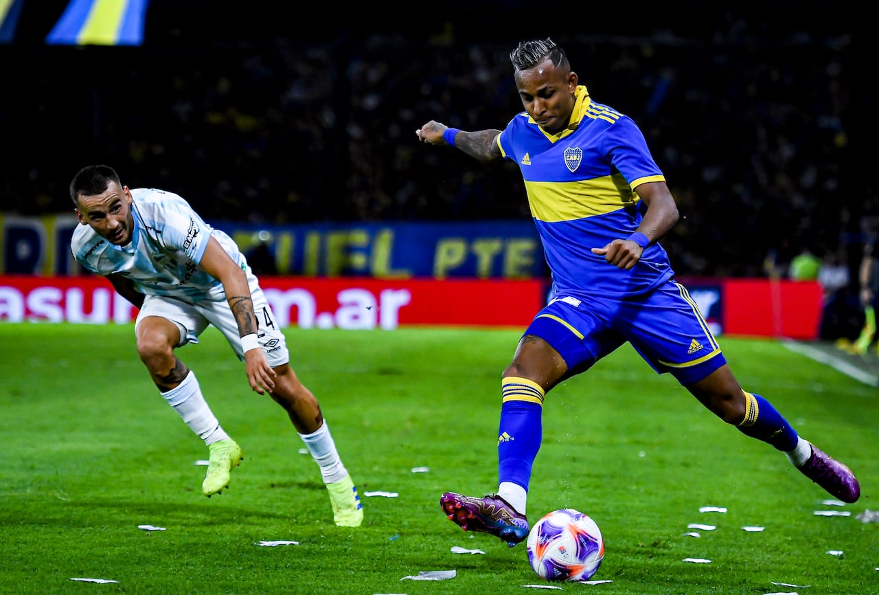 Sebastián Villa, uno de los más destacados en el arranque de la Liga Argentina.