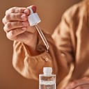 La glicerina es útil para ayudar a detapar los oídos.