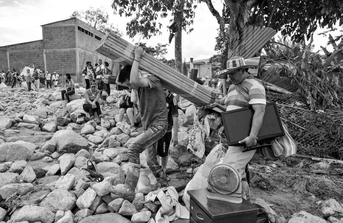"Lo poco que no quedó". Foto: Carlos Julio Martínez / SEMANA