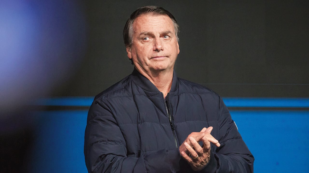 Bolsonaro, a sus 70 años, se enfrenta a una pena de hasta 43 años de cárcel y a la muerte política.