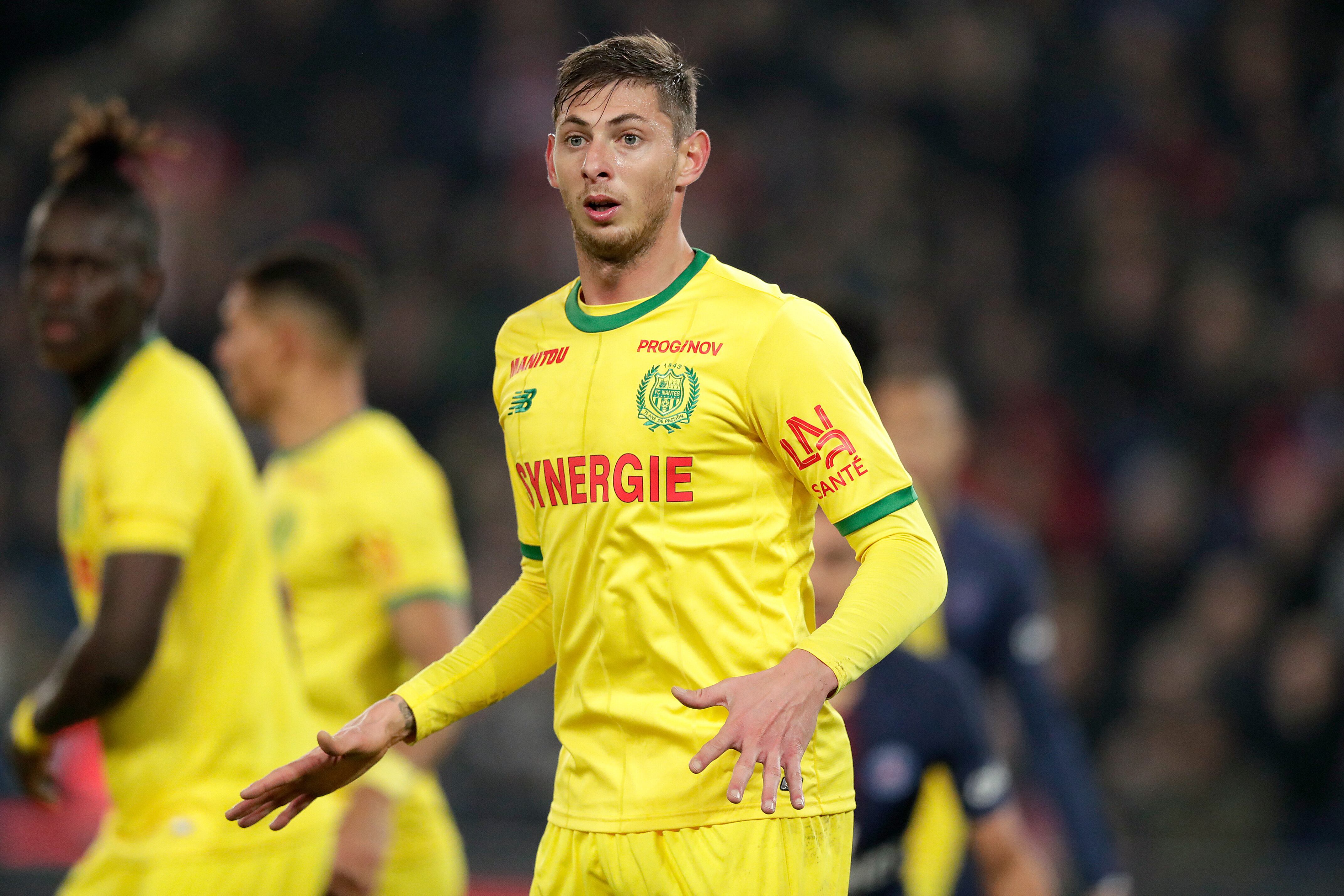Emiliano Sala falleció cuando intentaba definir su traspaso al fútbol inglés.