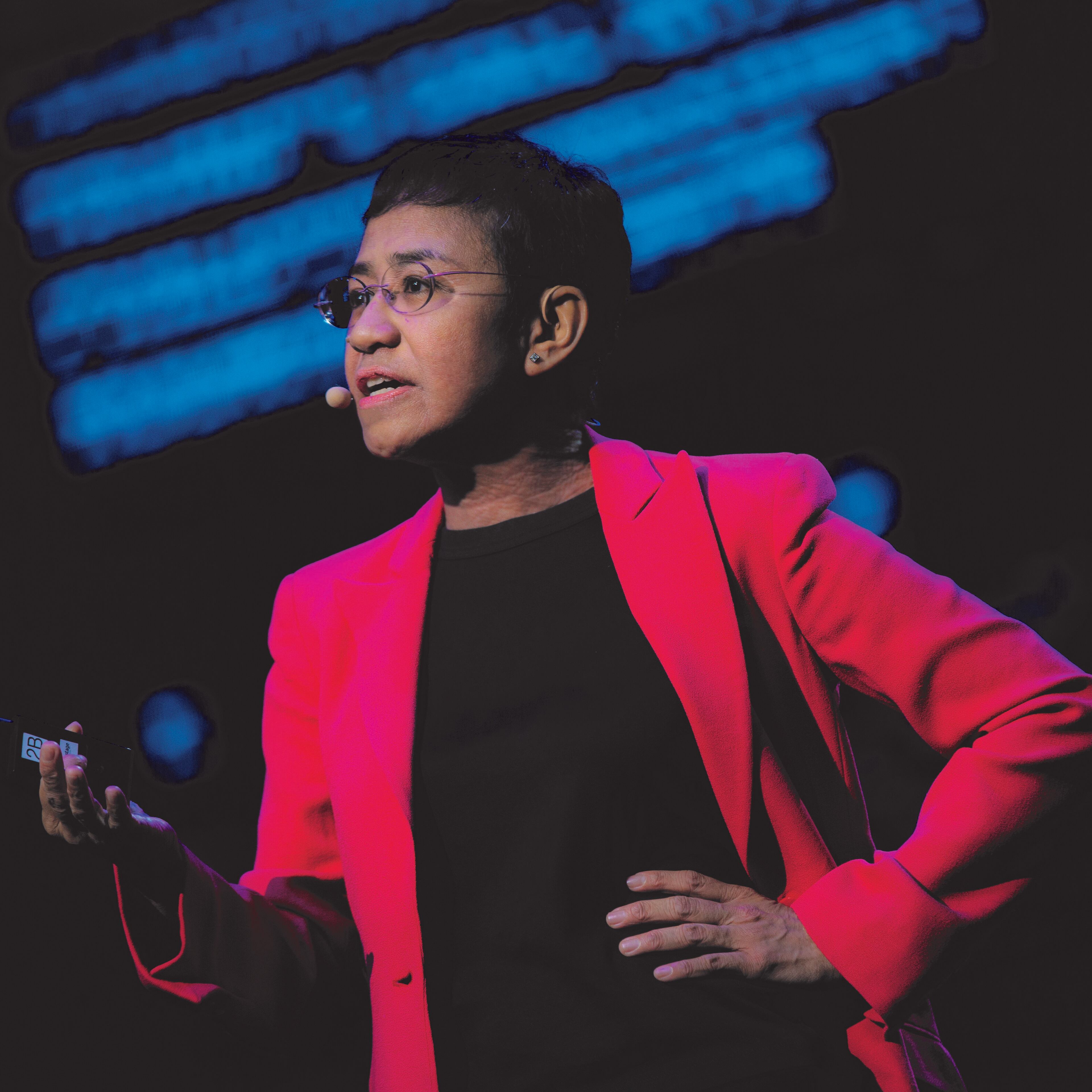 Maria Ressa, una invitada de lujo al Hay Festival, una mujer que lucha por defender su libertad y la libertad de su medio por seguir investigando los temas difíciles.