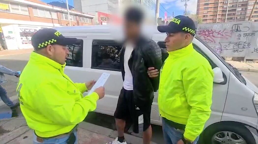 Momento en que José Quevedo es capturado por la Policía.