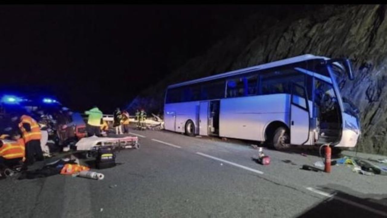 A través de un comunicado en las redes sociales, la Cancillería de Colombia confirmó que 31 colombianos resultaron heridos en un grave accidente de bus que se presentó en la frontera de Francia y España.