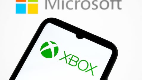 Microsoft anuncia recorte de 4.800 puestos en medio de reestructuración de Xbox.