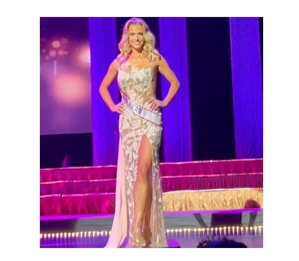 Tras dar a luz hace dos semanas contó a The New York Times que ya no le era necesario usar pañales posparto aunque confesó que “todavía estoy sangrando un poco”.