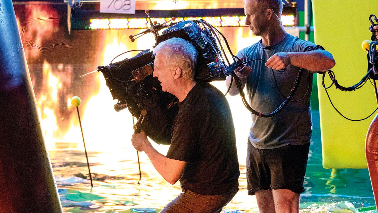 James Cameron quiere contar las cinco partes que tiene planeadas, pero no tiene lío en detenerse si el público le muestra desinterés. 