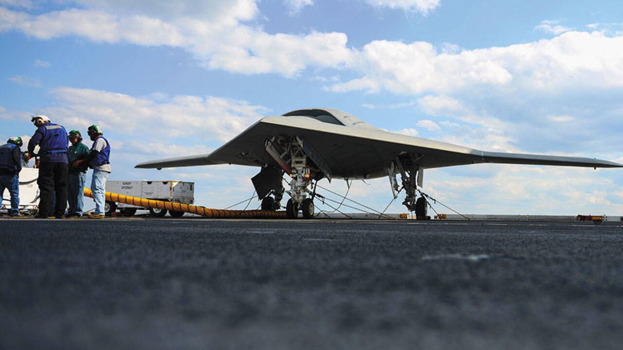 Taranis puede operar sin tripulación, es indetectable y tiene capacidad de lanzar ataques..