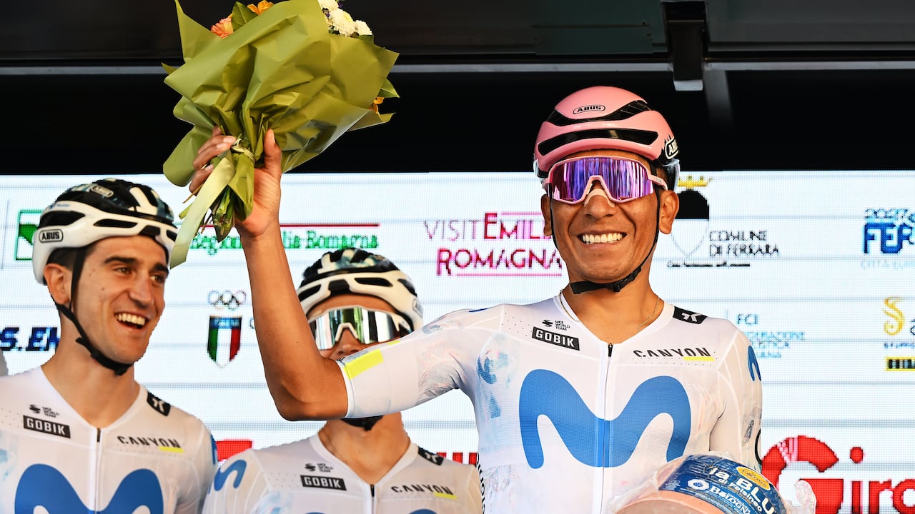 Nairo Quintana se despidió del ciclismo profesional después de una trayectoria marcada por sus victorias en el Giro de Italia y la Vuelta a España.