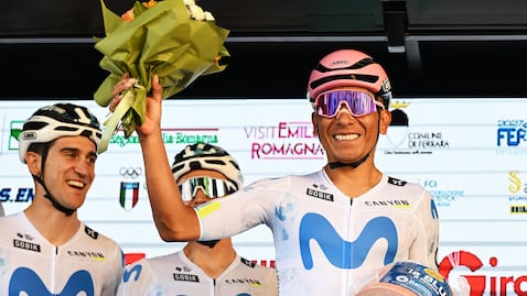 Nairo Quintana se despidió del ciclismo profesional después de una trayectoria marcada por sus victorias en el Giro de Italia y la Vuelta a España.