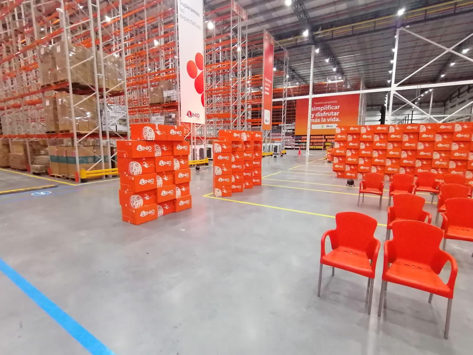 Centro de logística de Linio