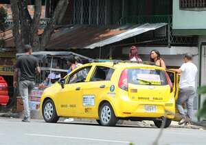 Cali: Gran controversia en la ciudad ha generado la propuesta del alcalde Jorge Iván Ospina de permitir que los taxis realicen transporte colectivo de pasajero