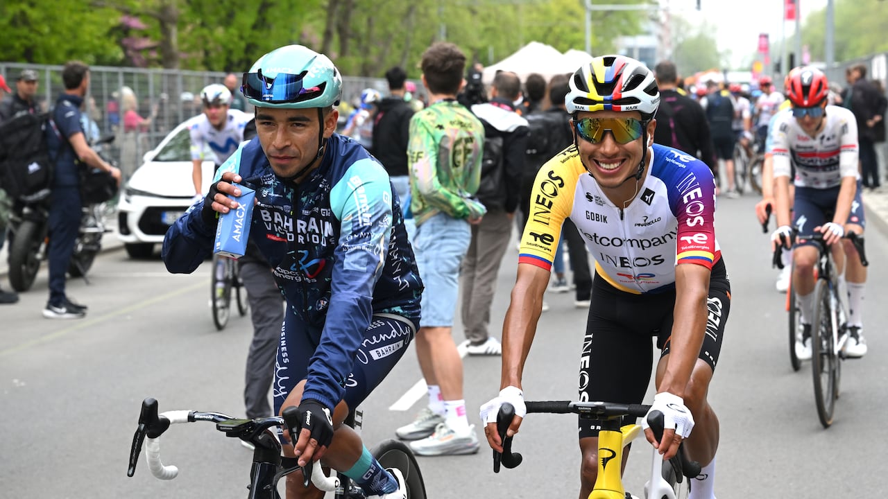 Santiago Buitrago y Egan Bernal en el Giro de Italia 2026