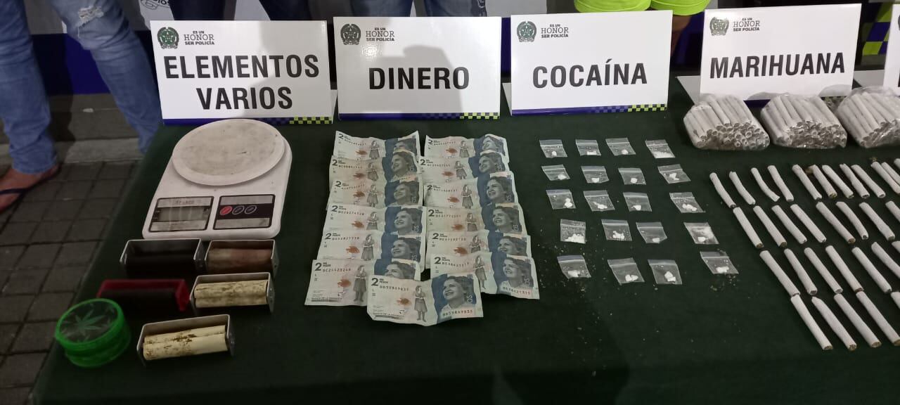 Tienda cercana a un colegio en Cali era en realidad un expendio de drogas; delincuentes ganaban $80 millones mensuales.