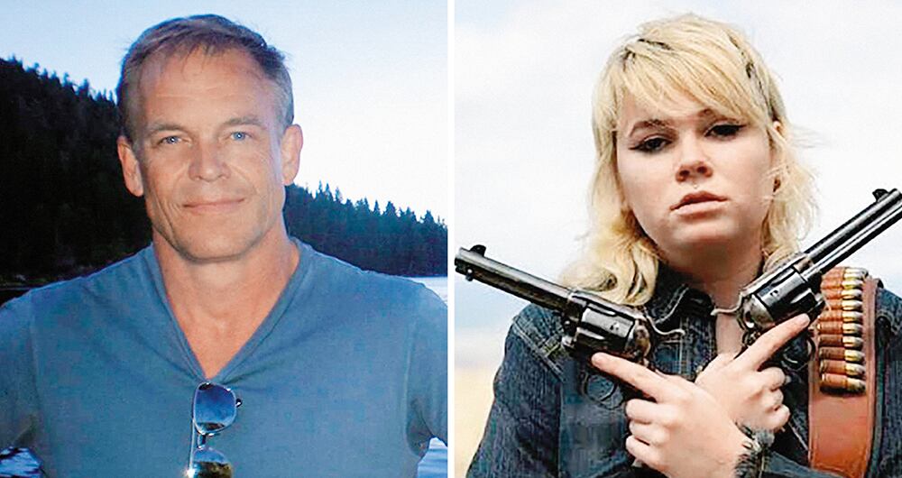 El escrutinio sobre Dave Halls y Hannah Gutierrez-Reed ha sido mayor. Los acusan de haber sido irresponsables en su trabajo. Él, como asistente del director, por darle el arma a Baldwin sin antes revisarla. Ella, por haber preparado el arma que tenía balas verdaderas y no de salva.