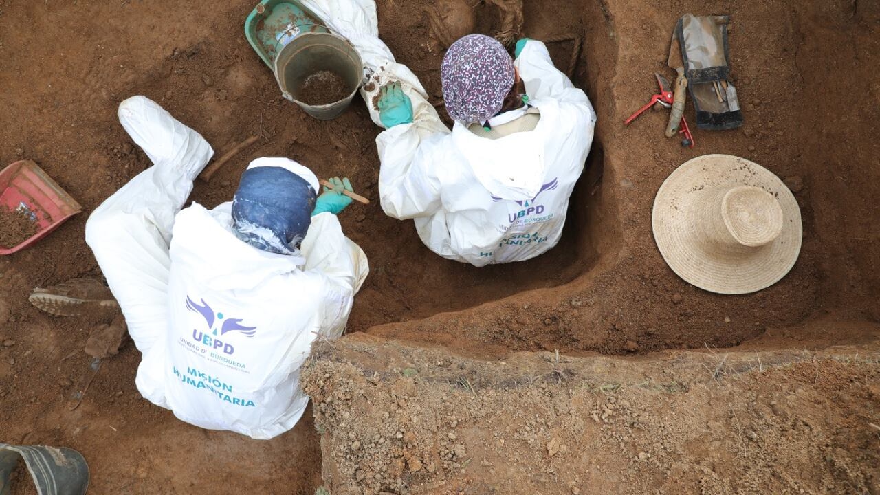 UBPD avanza en la búsqueda de desaparecidos en el sur del Tolima; recuperó el cuerpo de un joven de quien no se sabía nada hace 24 años