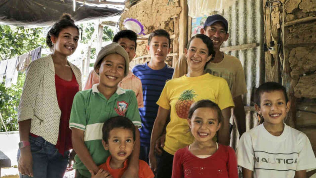 Familia campesina de La Secreta, cultivadores de Agrosec.
