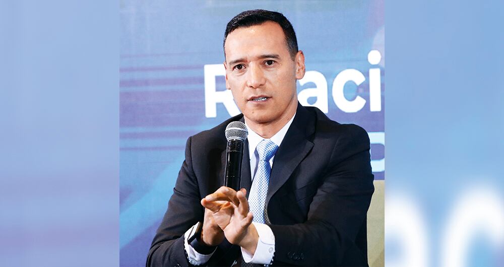 Pedro sánchezMinistro de Defensa