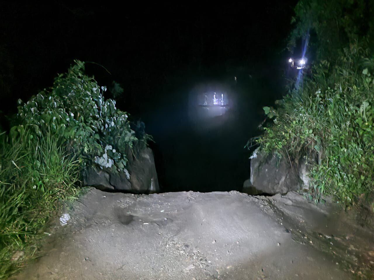 Colapso del puente  peatonal del sector conocido como El Planchón.