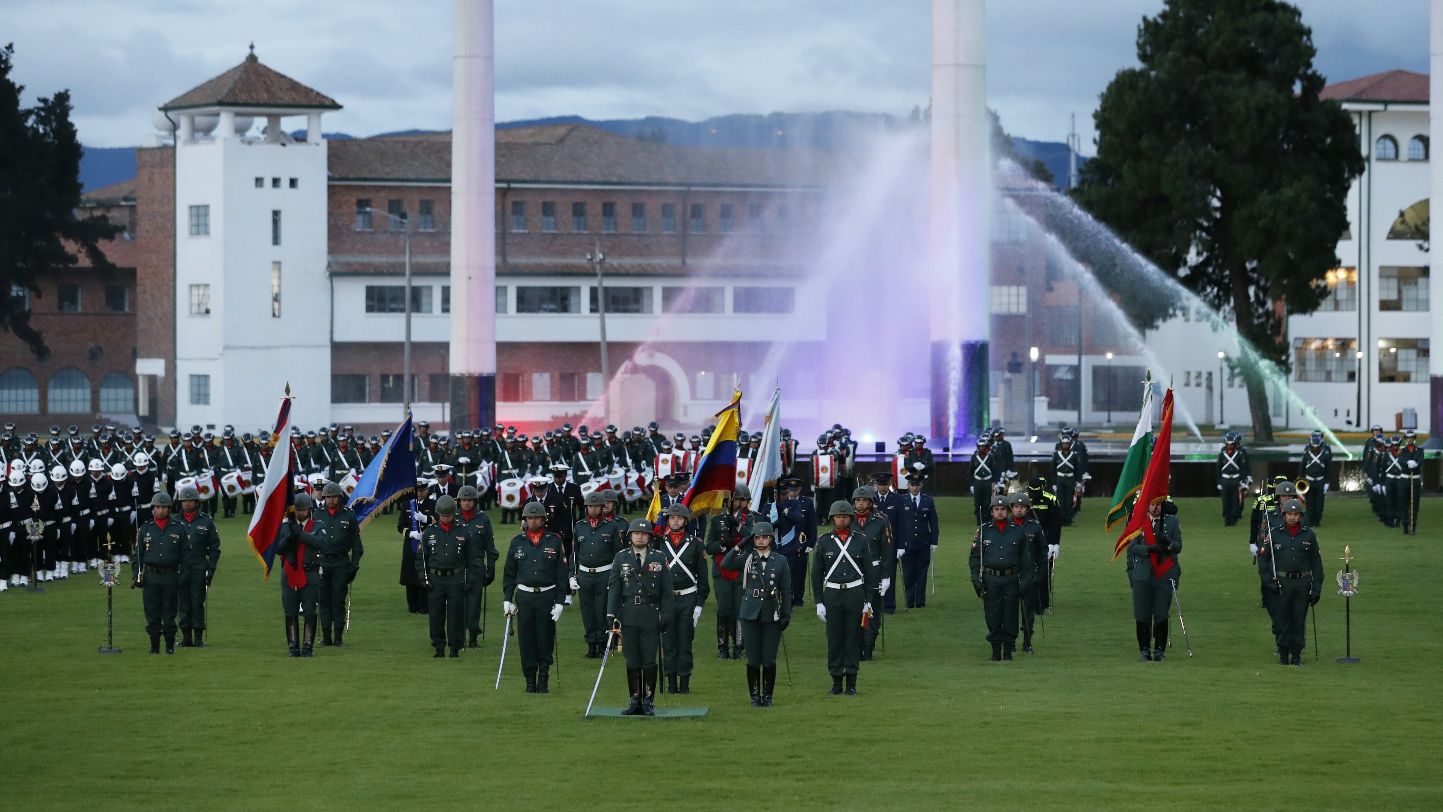 Ceremonia de transmisión de mando ejercito
Gustavo Petro
agosto 20 2022
