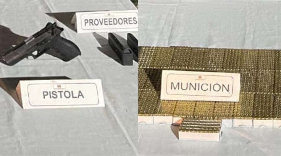 Material hallado en el carro del acalde de Tumaco, Nariño.