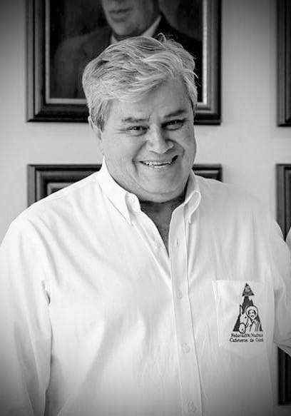 Camilo Restrepo Osorio, dirigente cafetero del Valle, murió tras sufrir un infarto en plena conferencia en Tuluá.