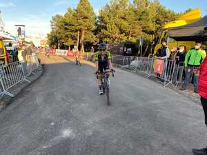 Ciclista del Mitchelton Scott.