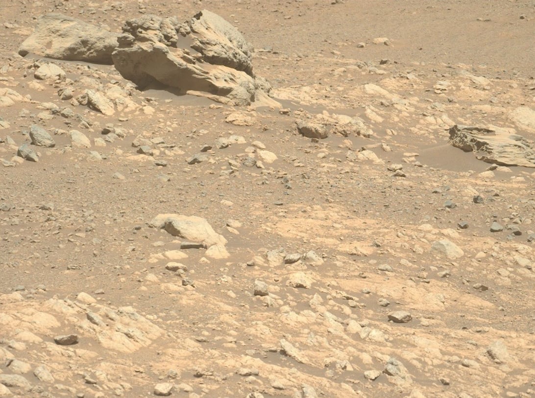 Phippsaksla ofreció la primera evidencia que coincide con esas expectativas científicas en el cráter Jezero.