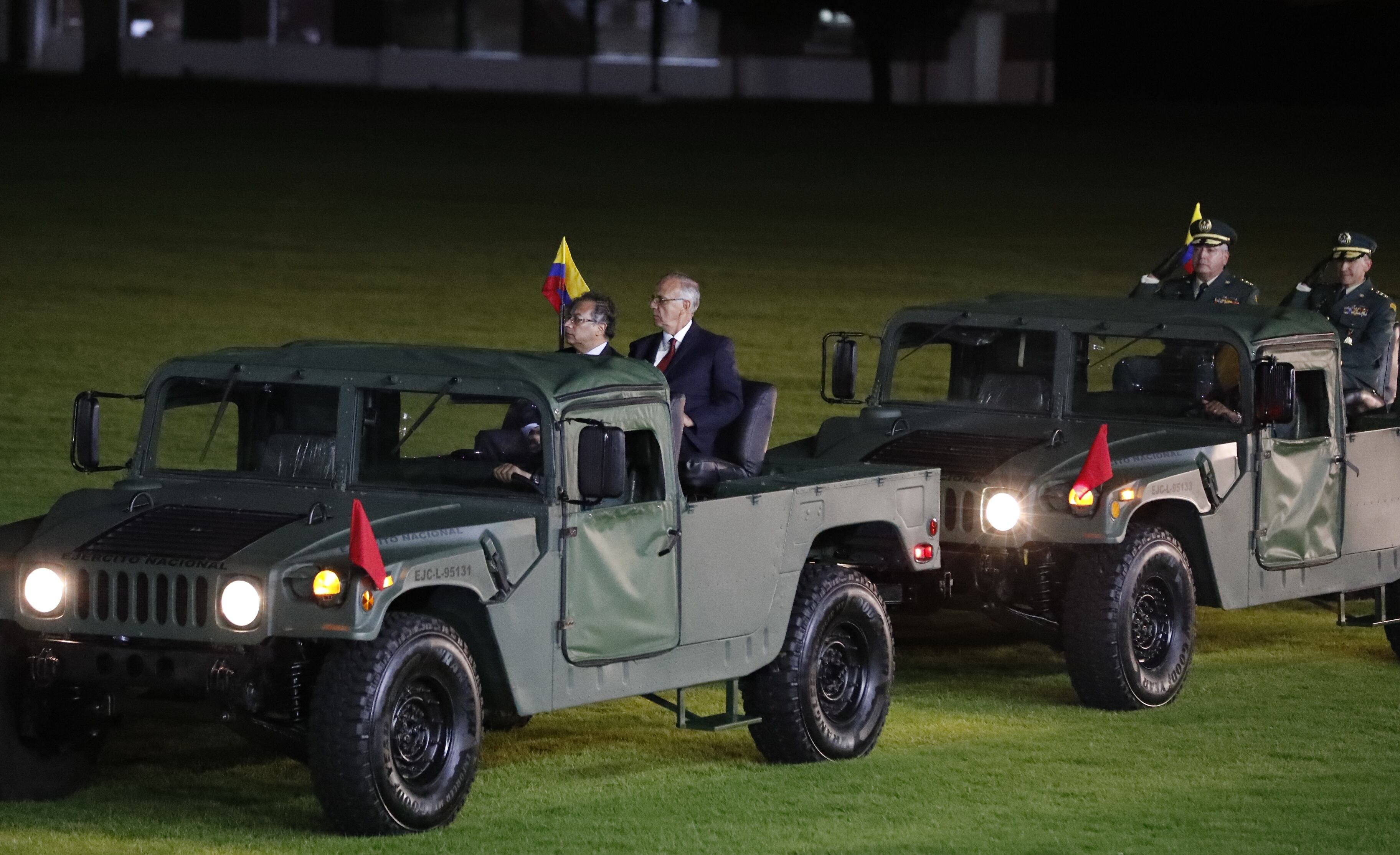 Mayor General Hélder Fernan Giraldo Bonilla, comandante de Las Fuerzas Públicas
Ceremonia de transmisión de mando ejercito
Gustavo Petro
agosto 20 2022