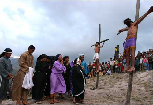 Durante más de 60 años, en Sáchica se ha tenido la tradición de celebrar la Semana Santa en Vivo.
