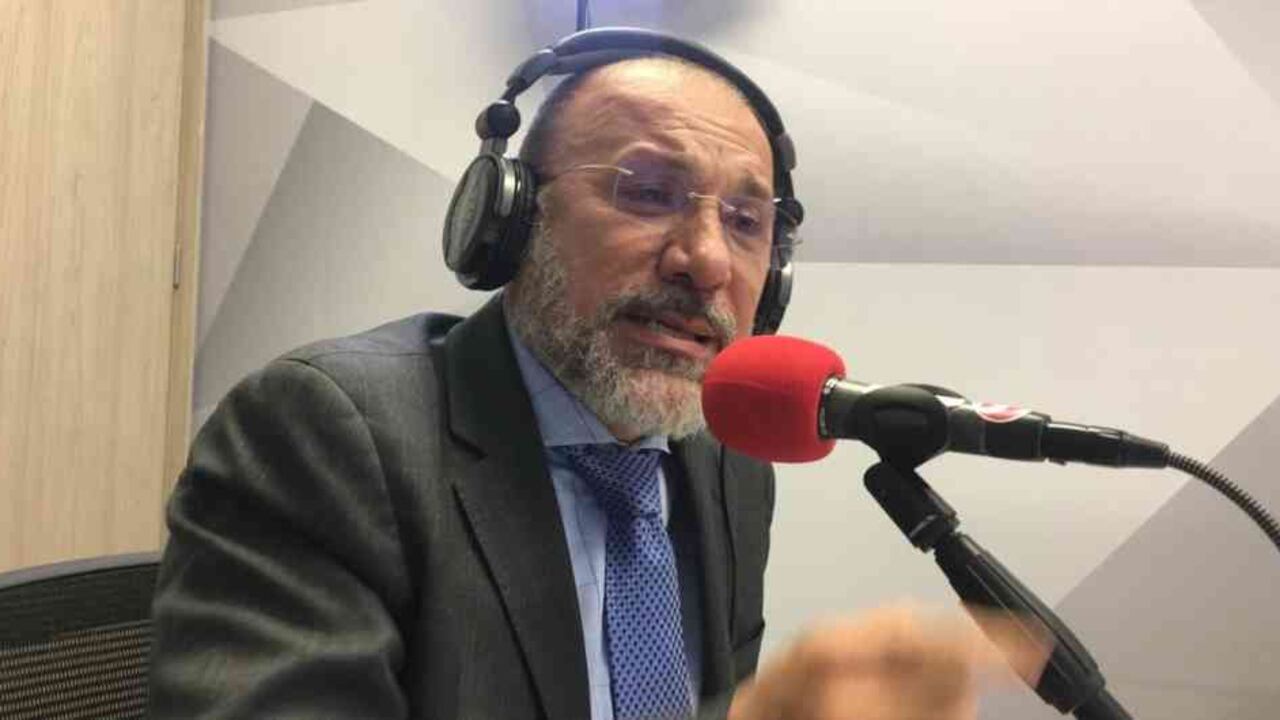 Según el senador barreras, "no se sabe quiénes son" los menores, pues no hubo información oficial al respecto.