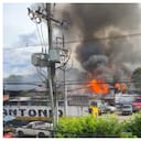 Incendio en depósito de maderas en Bello, Antioquia.